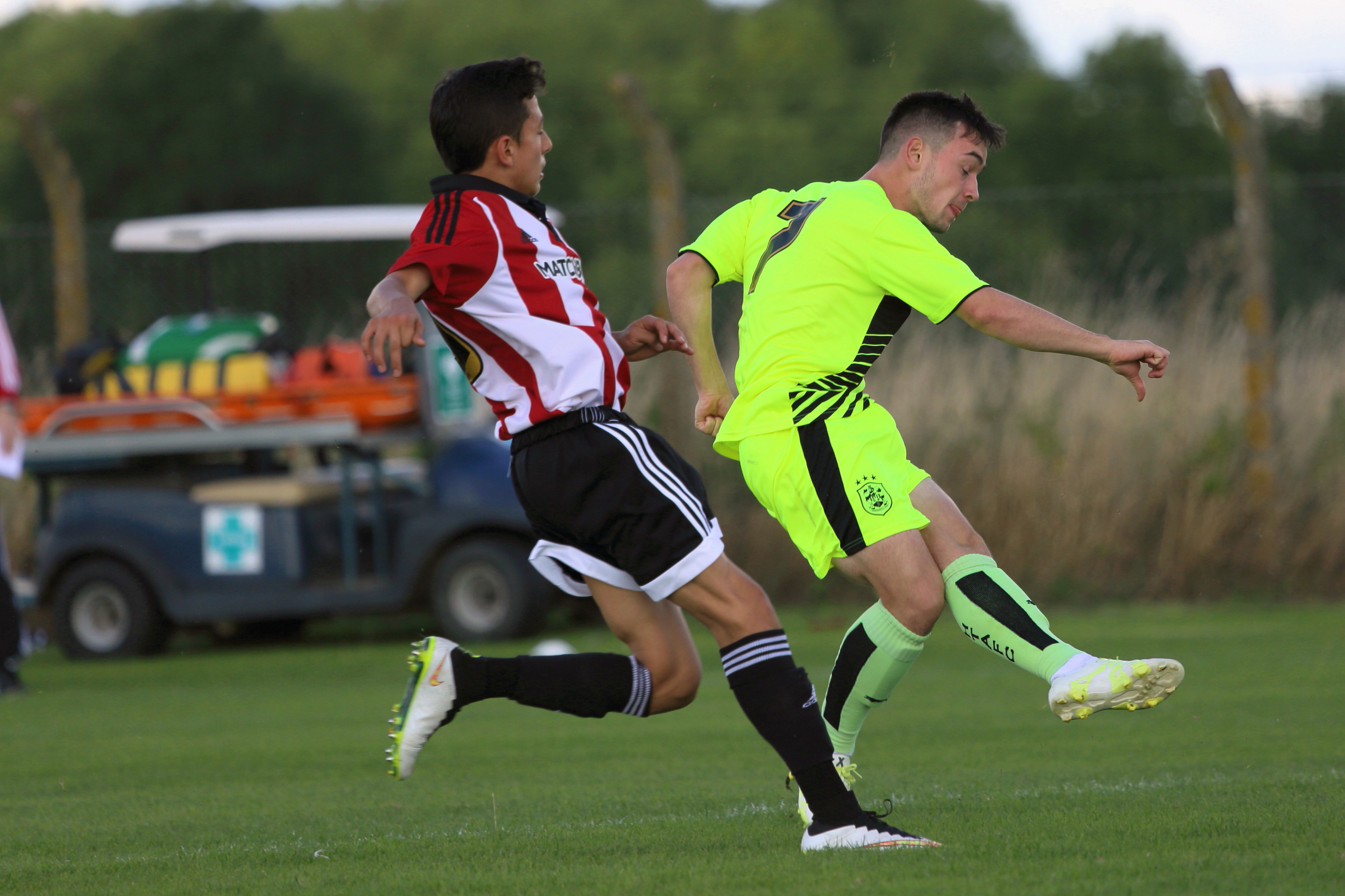 Jack Boyle shoots .Brentford v Huddersfield Under 18. Sept 2015